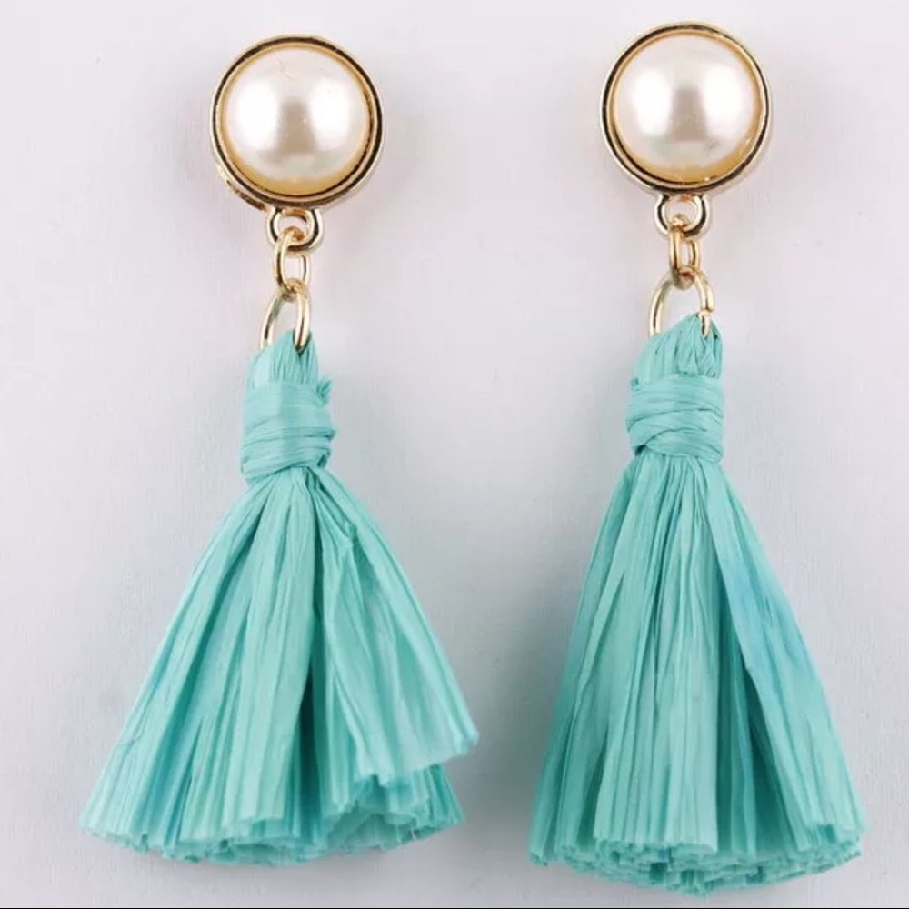 Raffia Straw/Pearl Stud Dangle Tassel Earrings